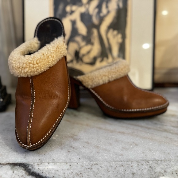 Donald J Pliner BHappy Leather Sport Mules with Sherpa Trim Size 8.5M - Picture 5 of 9